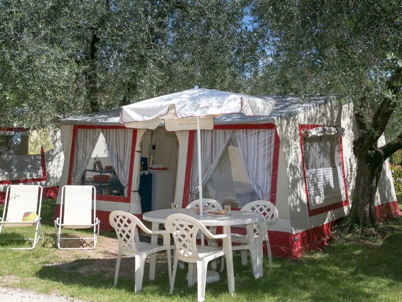 Accommodatie bungalowtent compleet