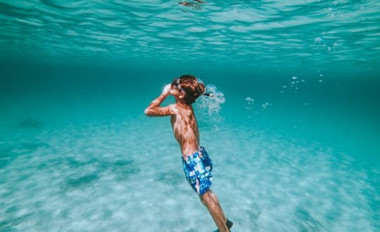 4 manieren om de wateren van Sardinië te verkennen